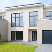 Solide Bauqualität, zeitlose Architektur